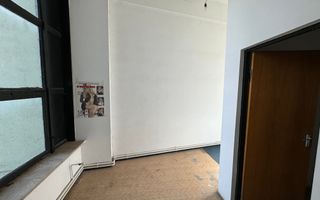 Spațiu comercial 493 mp utili | Locație centrală | Vizibilitate excelentă | - Poză 37