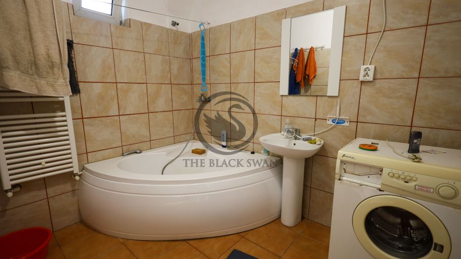 Casa de vanzare 12 camere | 2 constructii - Business, Rezidential | PH - Poză 21
