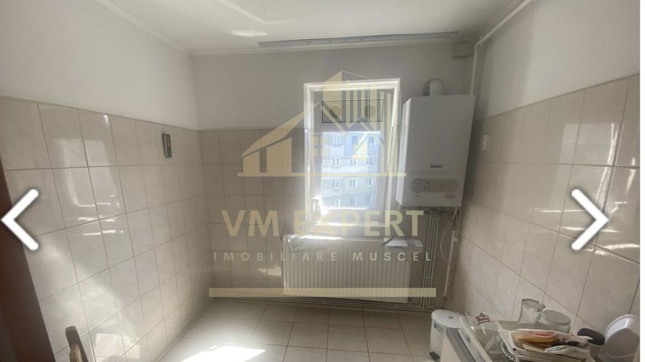 APARTAMENT 2 CAMERE, ETAJ 4, CAMPULUNG, PRET 35000 EURO - Poză 5