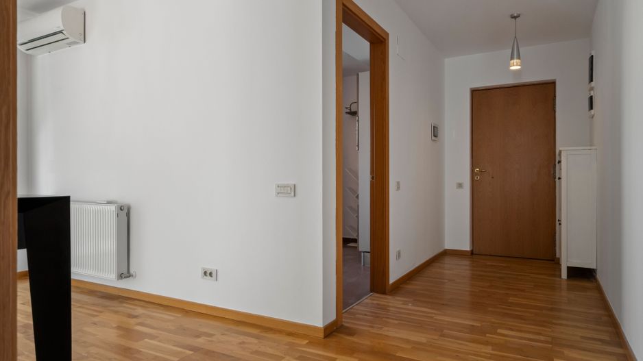 Apartament Otopeni CENTRAL 3 camere, 102m2,  Luminos si Primitor - Poză 11