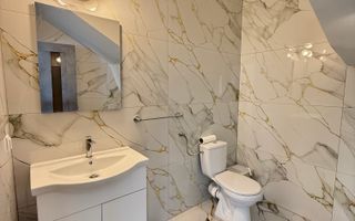 Case tip duplex – 115 mp utili fiecare, parcare in curte zona BT arena - Poză 13