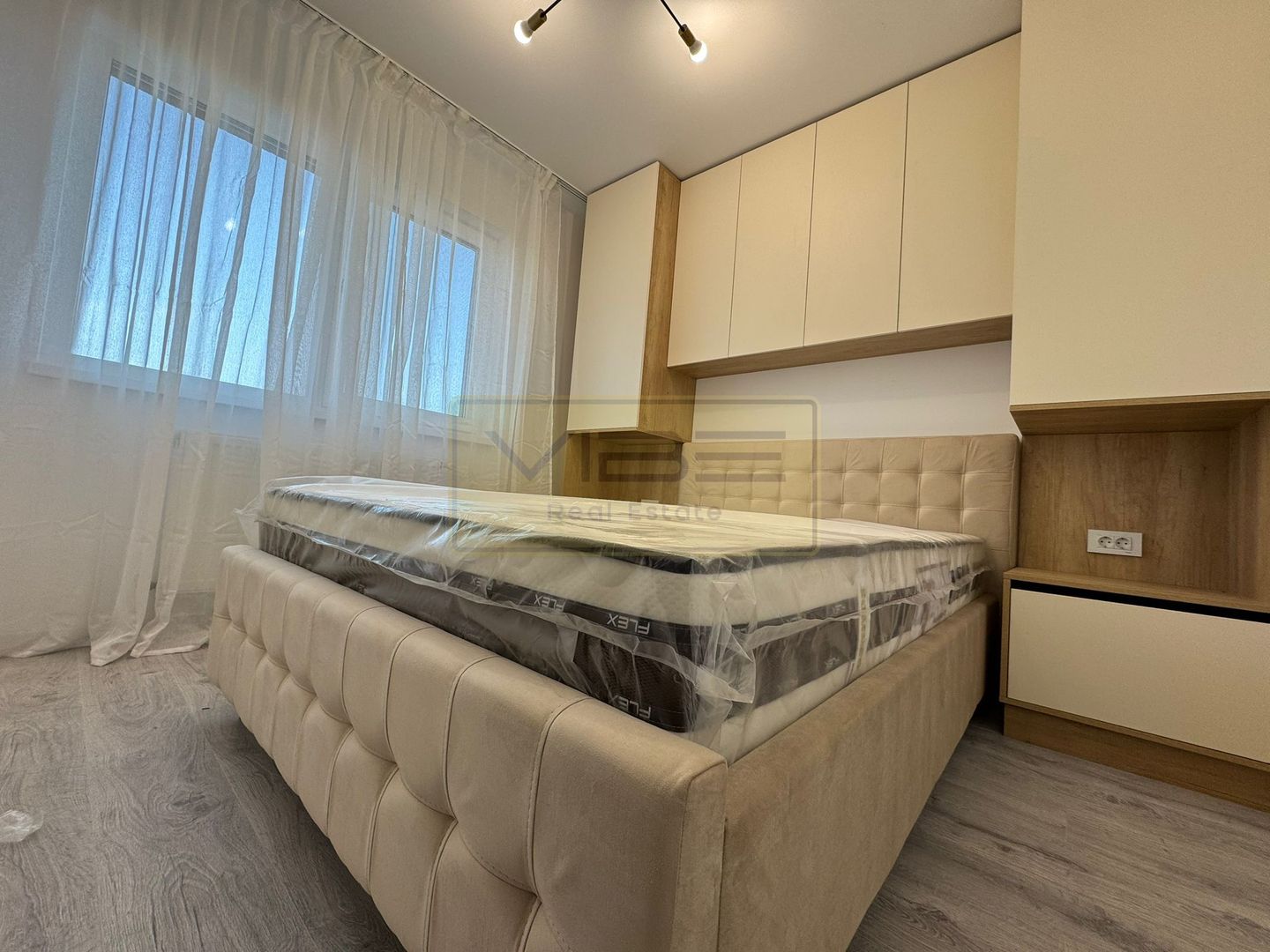 Apartament 2 camere Poitiers Towers Continental - Poză 9