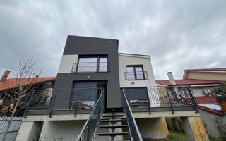 Casa zona Lunei, 5 camere + 3 bai, centrala proprie, rezidential sau birouri ! - Poză 43