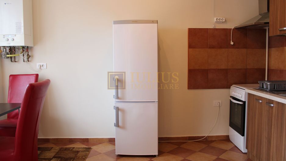 parcare privata, balcon, centrala proprie - Poză 5