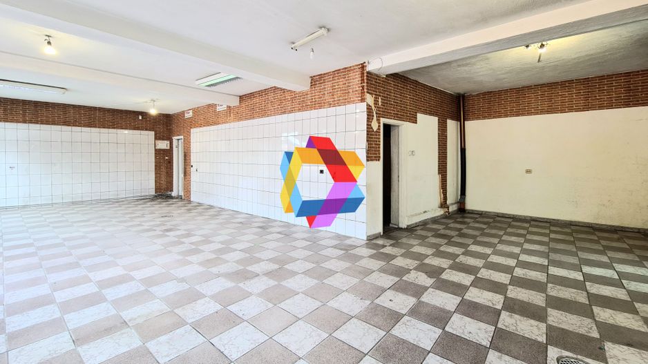 Spatiu comercial de închiriat cu 380 w Brasov - 150 mp # plus-imo.ro - Poză 4