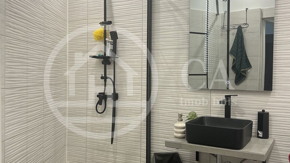 Apartament cu 4 camere de vanzare Ultracentral Oradea - Poză 5