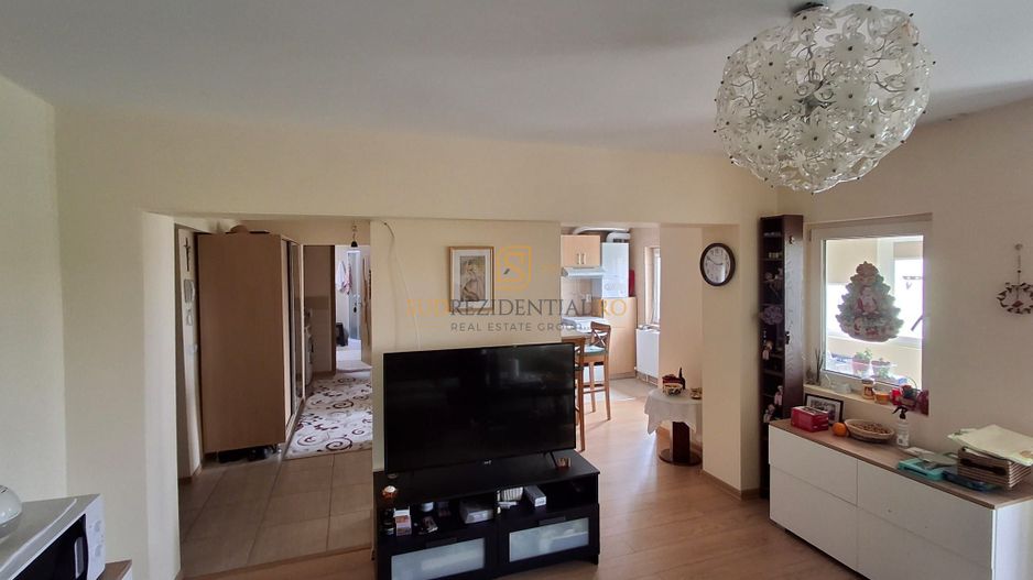 Apartament spatios cu 2 camere , sos. Oltenitei, Popesti-Leordeni - Poză 11