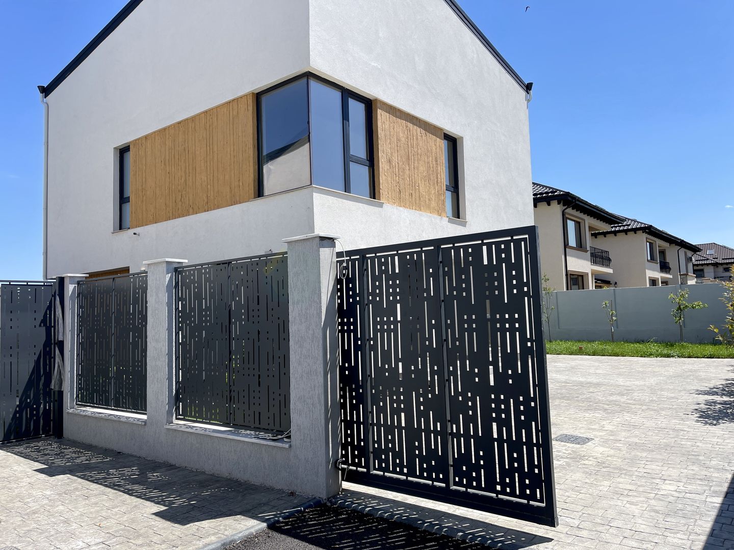 Vila individuala 5 camere Tunari 1 Decembrie - Poză 32