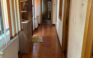 vand casa zona Biserica Noua , P+ET 1 - Poză 8