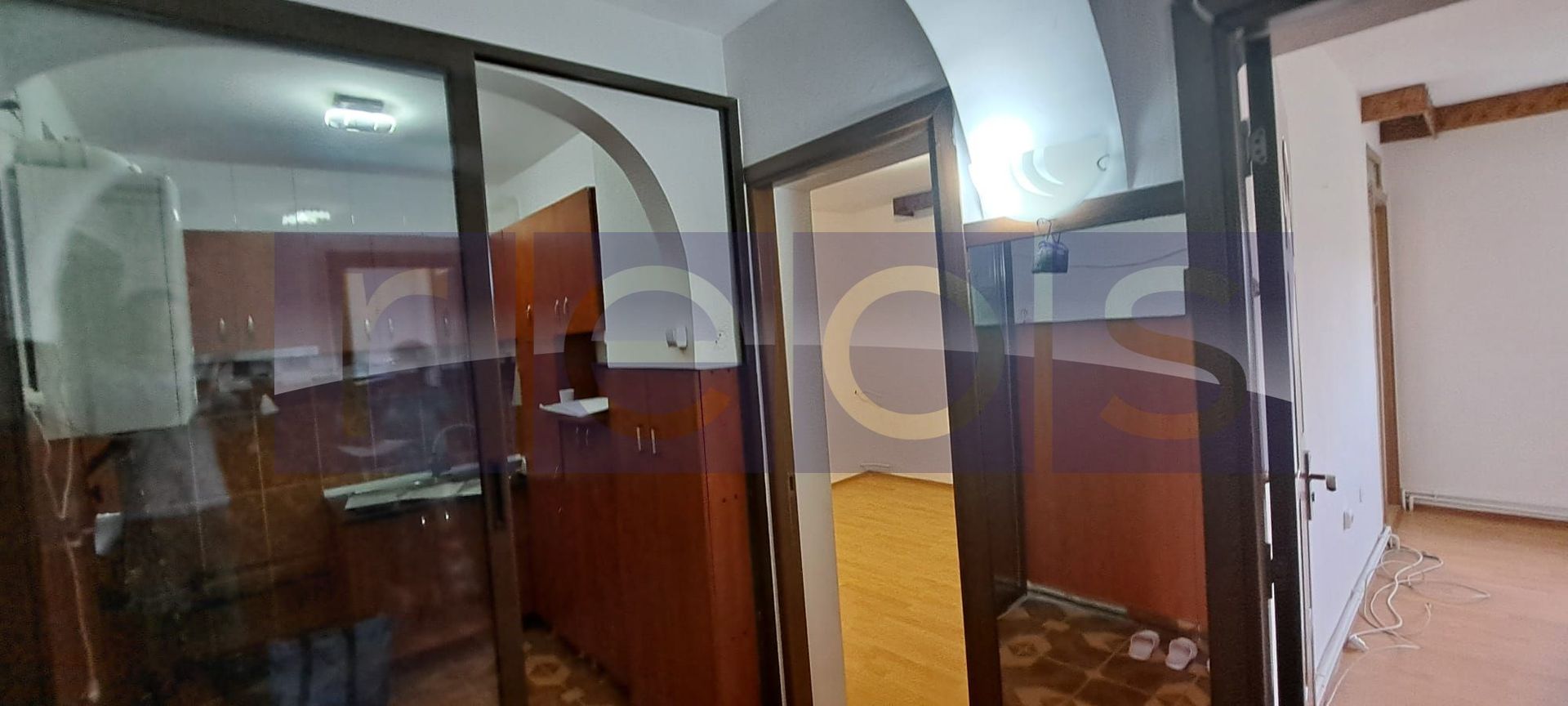VANZARE 2 CAMERE | DECOMANDAT | CENTRALA PROPRIE | RENOVAT | ROSIORI - Poză 6