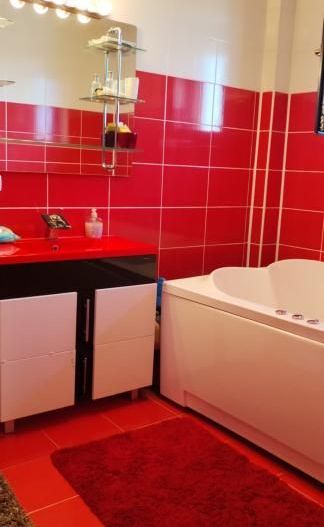 Vila 5 camere cu piscina,teren 618mp,constr.2011,Colentina-Andronache - Poză 12