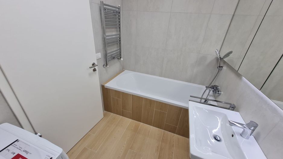 Lux si calitate la 5 minute de Piața Unirii - Poză 8