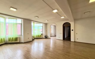 Spatiu birouri de închiriat Brasov - 130 mp # spatii-comerciale-brasov.ro - Poză 1