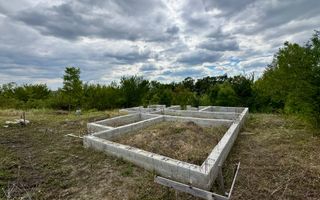 Teren intravilan cu fundatie - Strada Dimitrie Cantemir - Poză 1