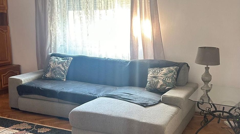 Vând casă zonă semicentrală - Poză 4