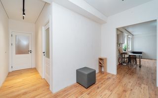 Se vinde apartament pe str. Dacia - Poză 4