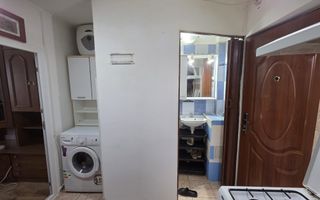 Camera de camin ~ zona Bariera Brailei ~ etaj 4 ~ renovata ~ - Poză 1