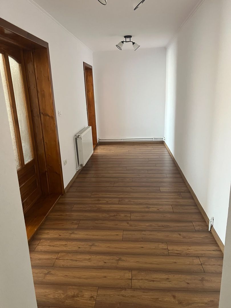 CASA DE INCHIRIAT - Poză 8