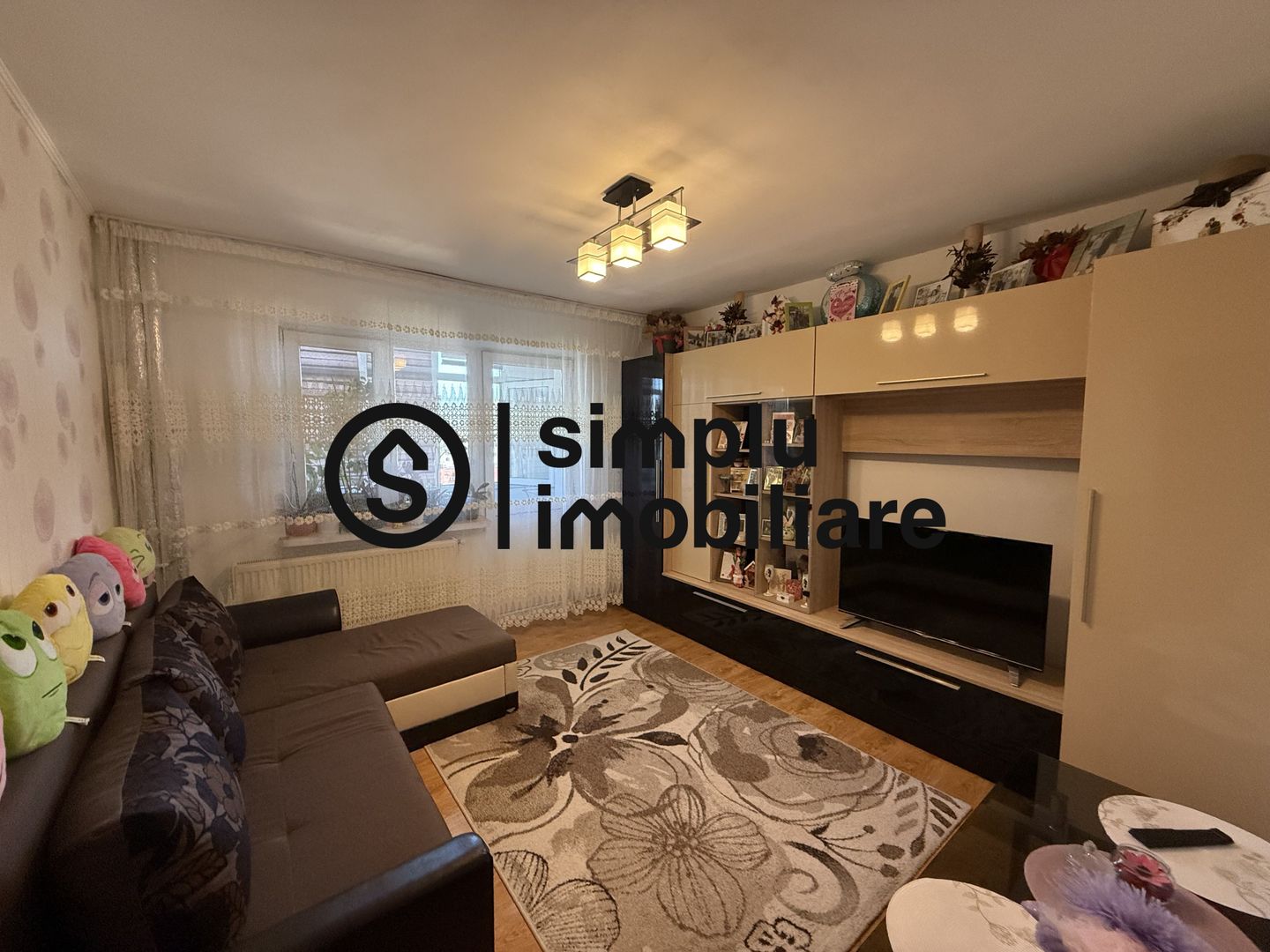 Apartament 2 camere decomandat Craiovita Noua - Poză 2