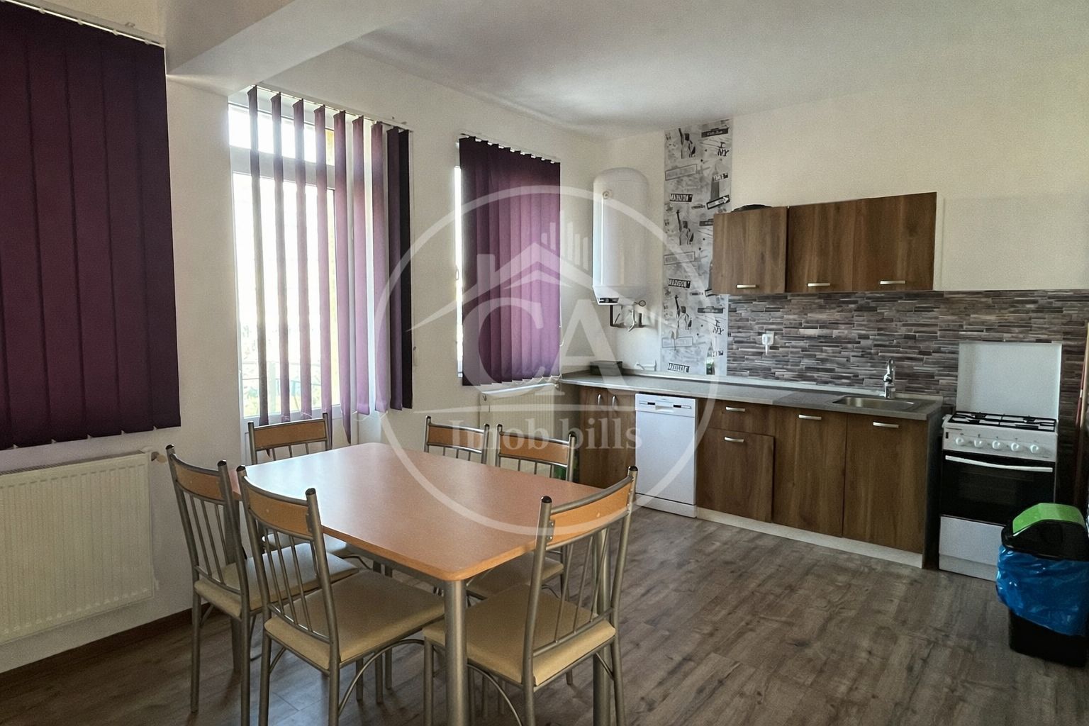 Apartament cu 3 camere de vânzare în Sânmartin, Bihor - Poză 1