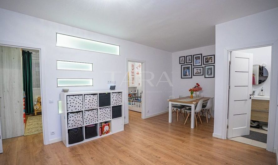 Apartament 4 Camere decomandate. Zona Rivus, inclus 2 Parcari. Clasa A - Poză 4