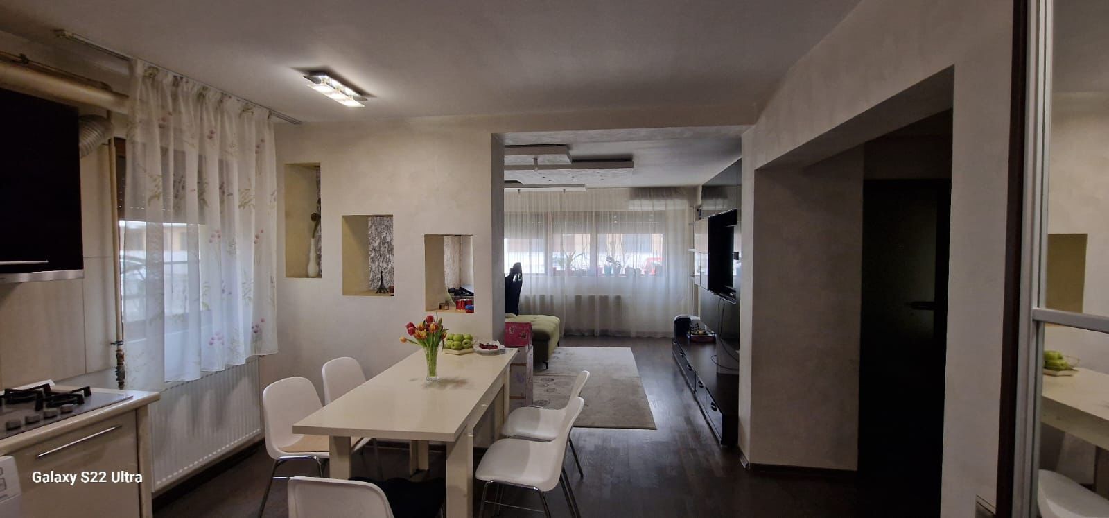 Giroc-Aleea cu plopi | 3 Camere | Curte comuna | Mobilat si utilat | Loc parcare - Poză 2