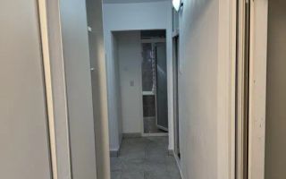Apartament de 4 camere, 75 mp, decomandat, zona Golden Tulip - Poză 5