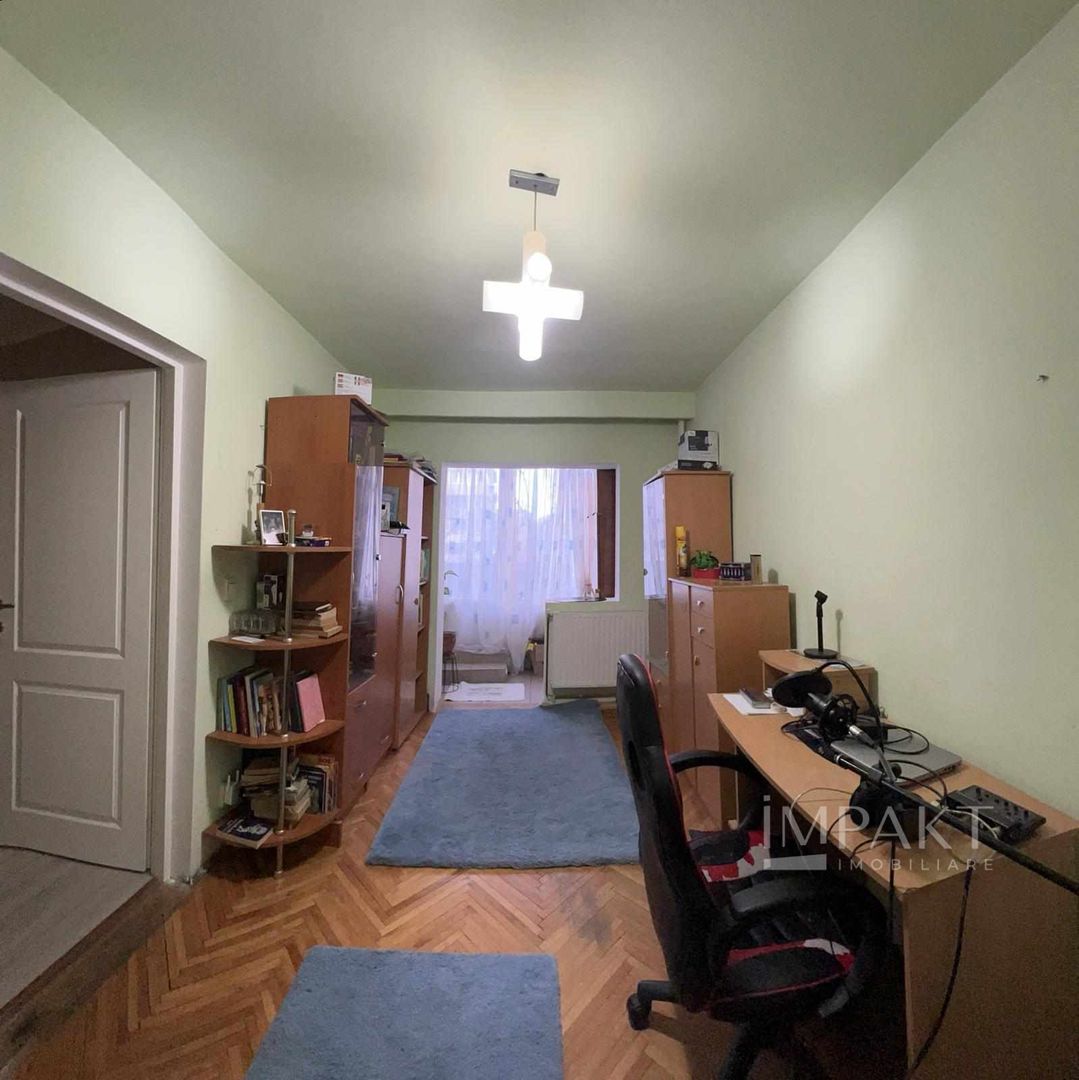 De vanzare 4 camere -Complet utilat/mobilat-Manastur +250 mp terasa - Poză 9