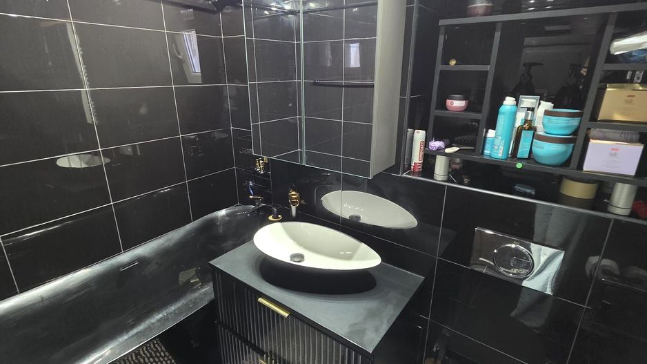 Apartament 4 camere Titan Metrou 1 Decembrie - Poză 23