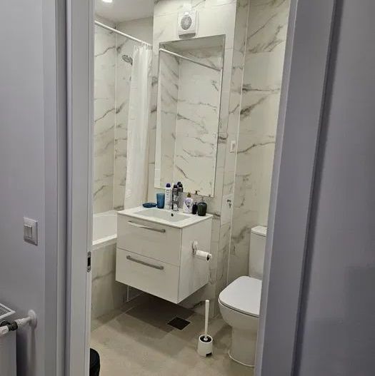 AP. 2 CAMERE HILS BRAUNER, MOBILAT MODERN, CENTRALA PROPRIE, METROU - Poză 6