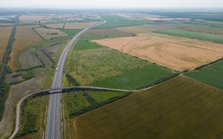 Teren 12 ha la Autostrada A1 cu PUZ aprobat - Poză 5
