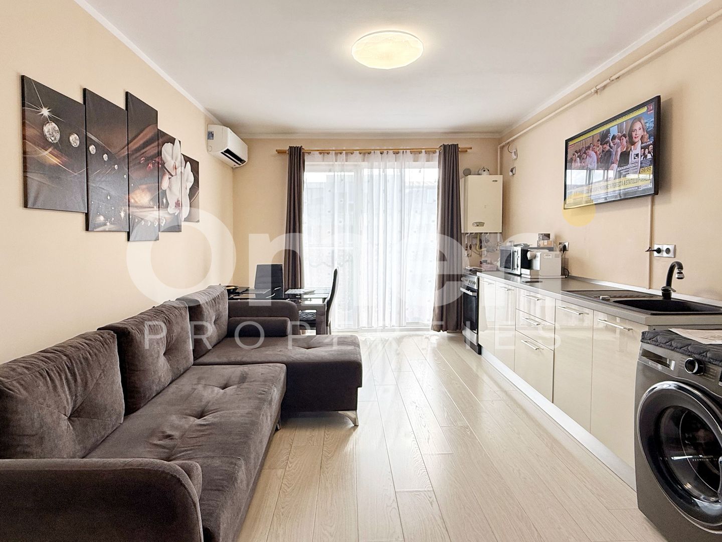 Apartament modern cu 2 camere etaj intermediar cu lift - strada Lupului - Poză 1