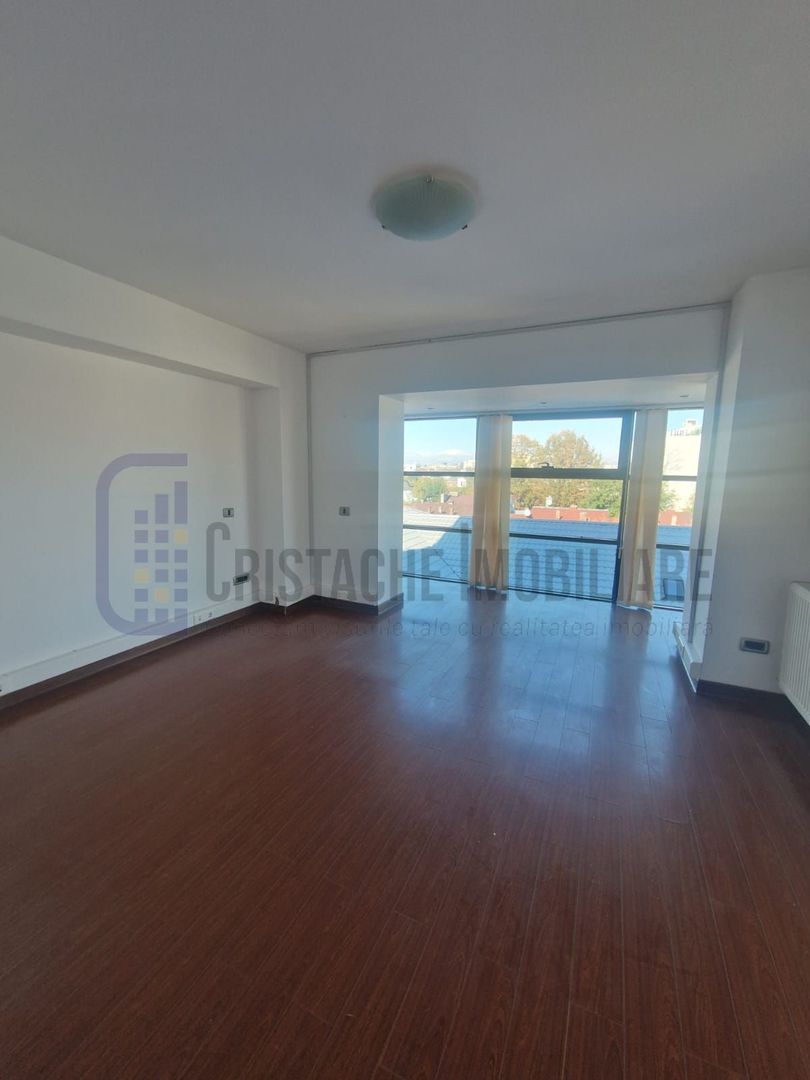 Clădire de birouri, adiacent Bd. Unirii, suprafata 120 mp./ birou - Poză 3