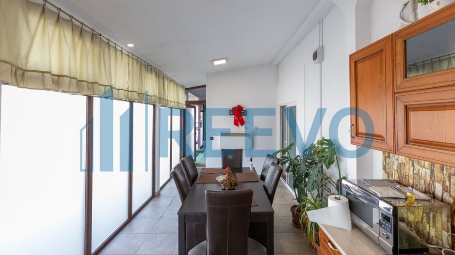 Clădire și teren de investiție, central Roman - Poză 21