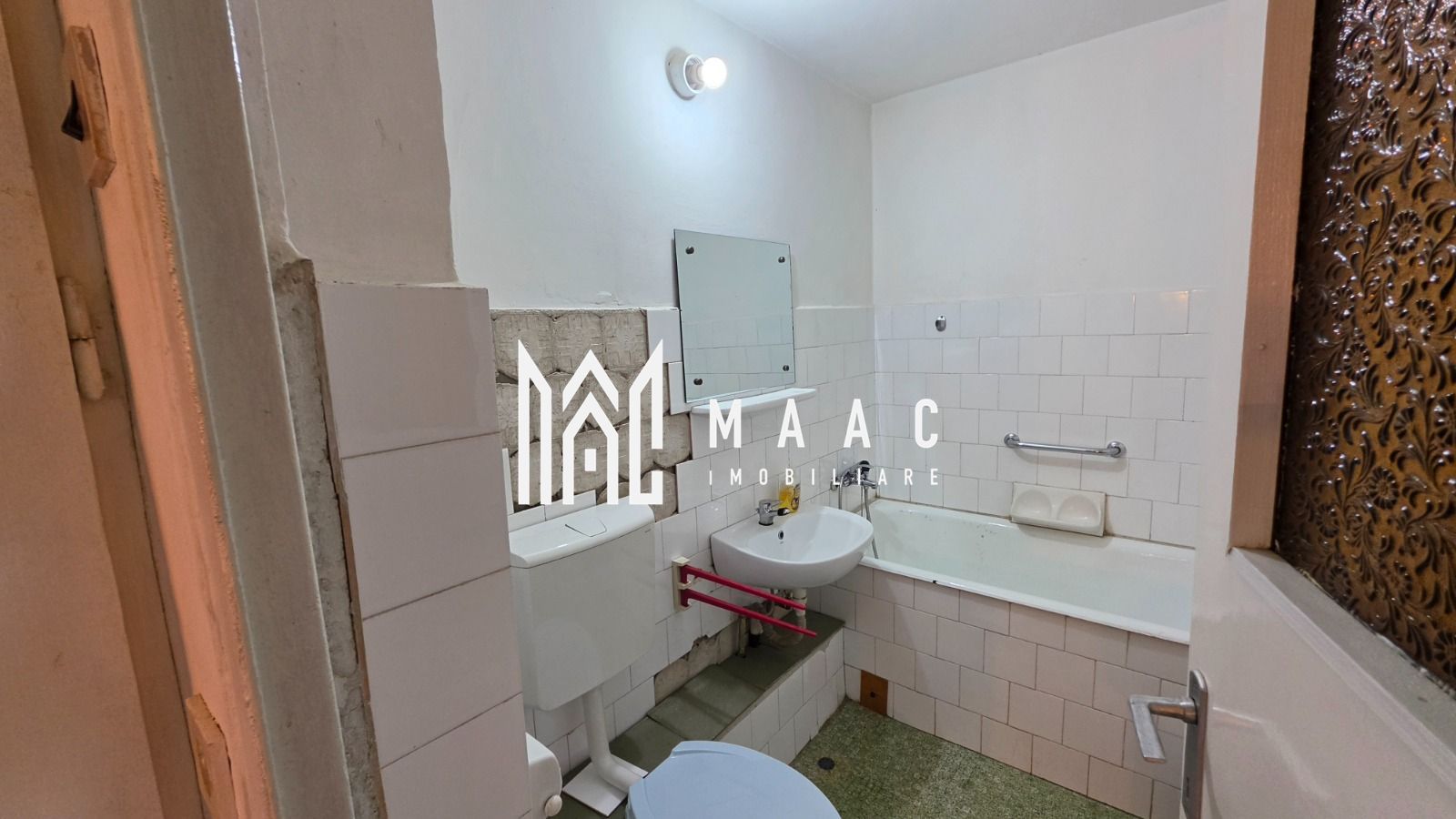 Apartament de vanzare Sibiu 3 camere decomandat | Strand | 2 bai, 2 balcoane - Poză 14