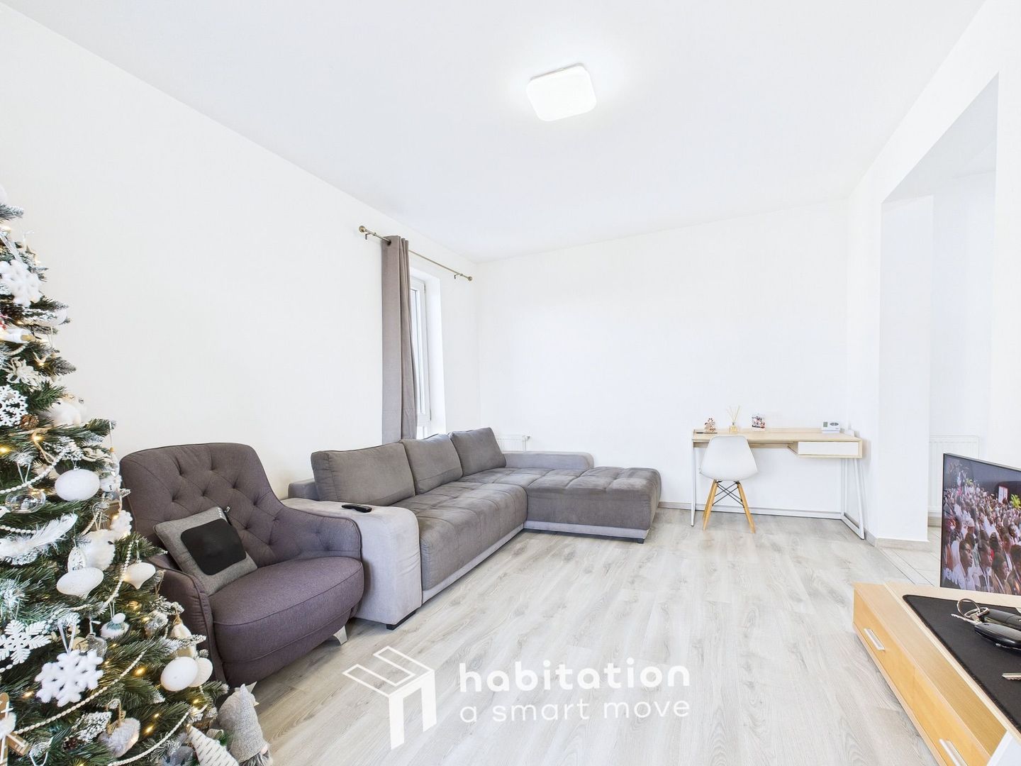 Refugiu urban: 2 camere, decomandat, în Bucovina, langă Iulius Town - Poză 3