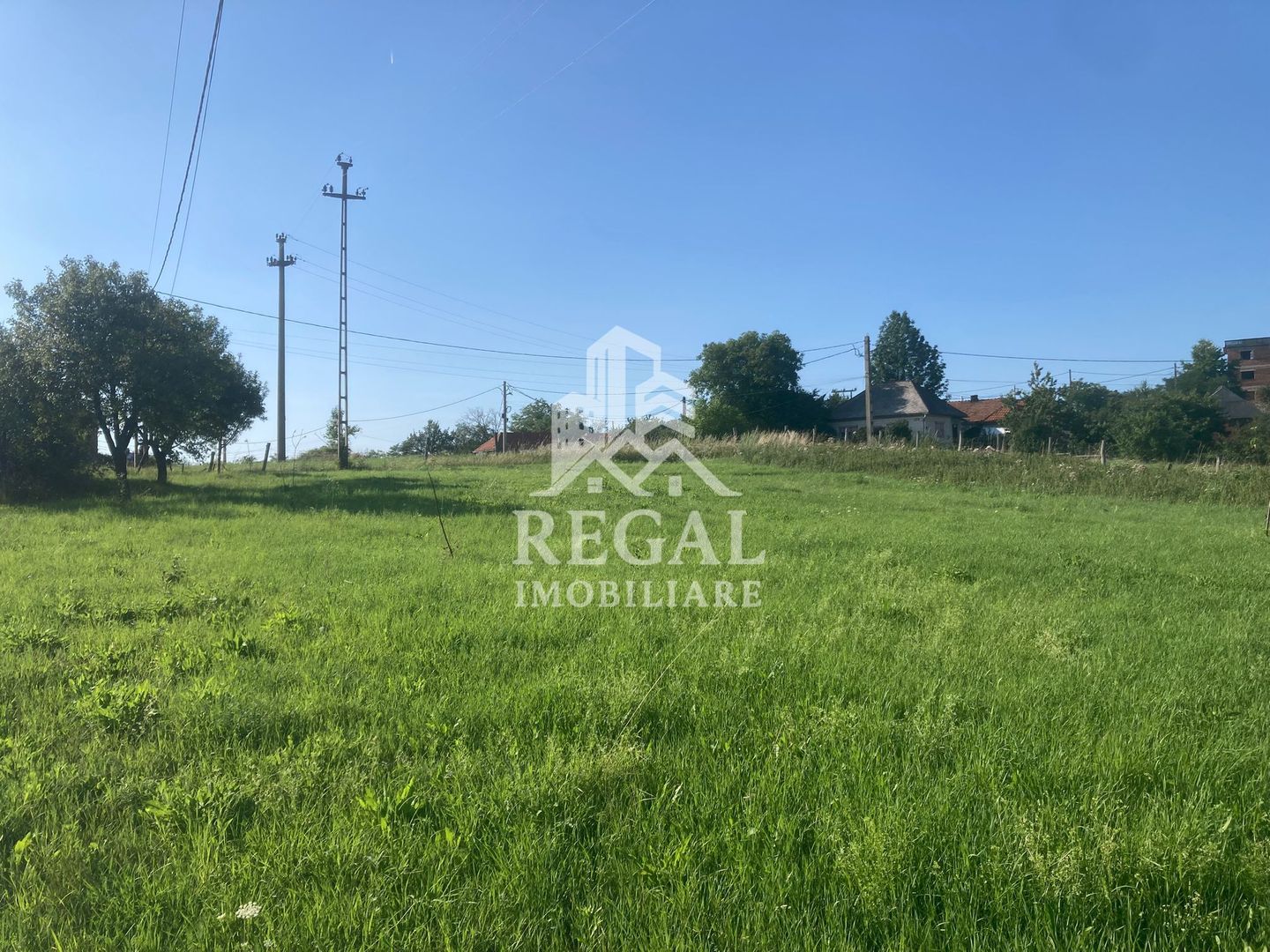 Teren de vânzare în Ghelari – 1.262 mp, intravilan - Poză 1