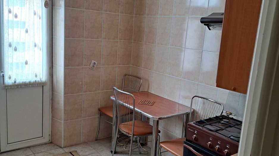 Apartament cu  2 camere, langa Caminele studentesti - Poză 6