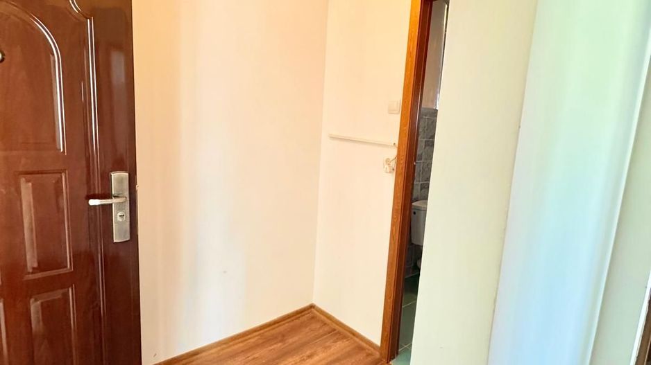 Apartament 2 camere, decomandat – Zona Centrală, bloc Lumina - Poză 4