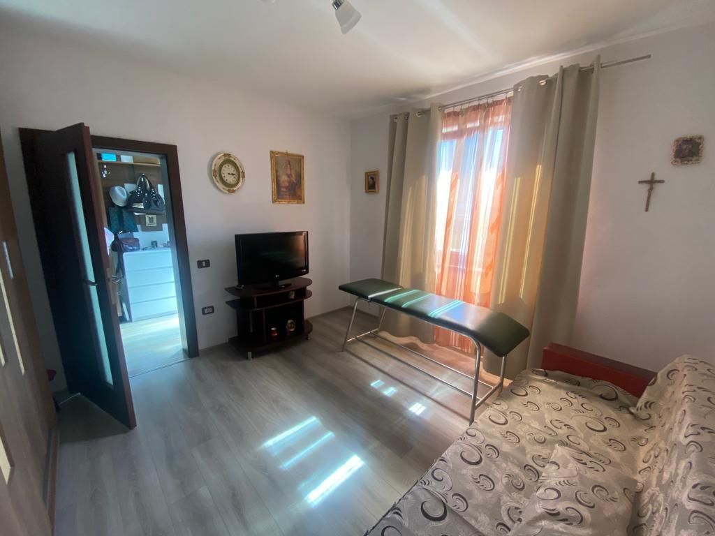 Casa cocheta  Mosnita Veche - Poză 14