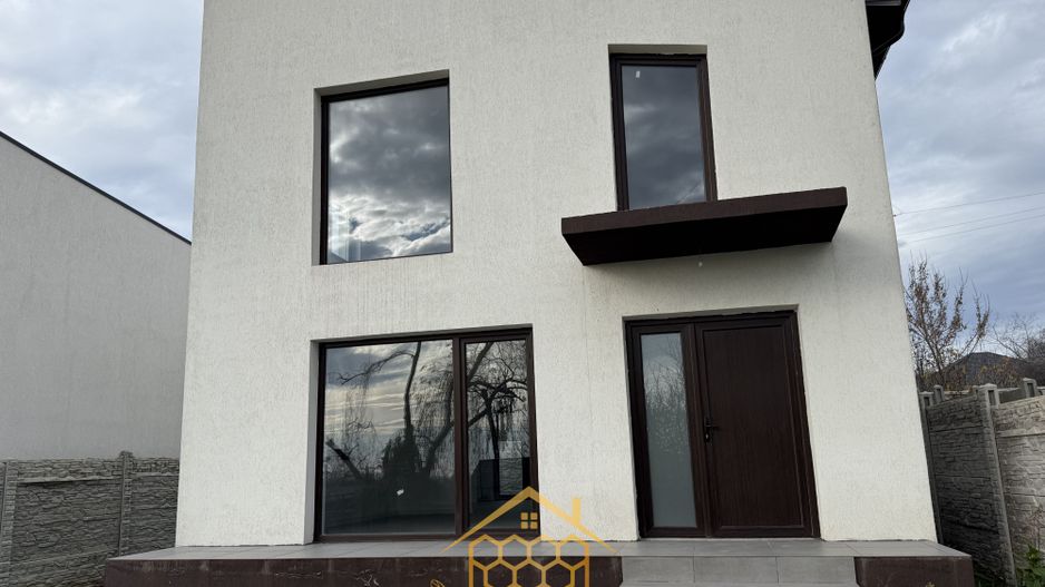 Casa P+1 in Simnicul de Jos - 3 dormitoare- Toate utilitatile - Poză 3