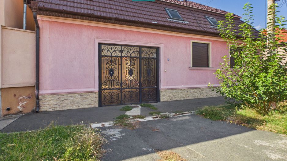 Casă individuală cu 5 camere și teren de 1.156 mp - Poză 3