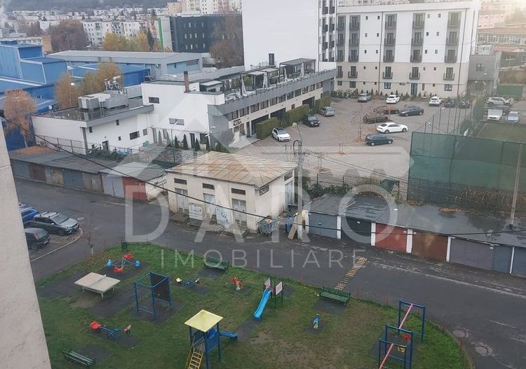 Apartament 3 camere cart Tudor zona Corina - Poză 8