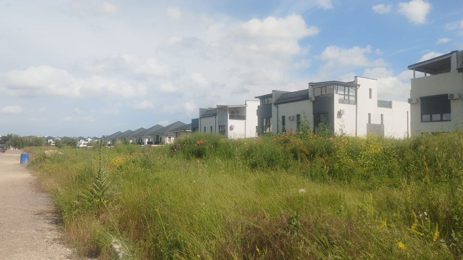 Teren 4.550 mp intravilan – Otopeni, oportunitate investiție - Poză 1