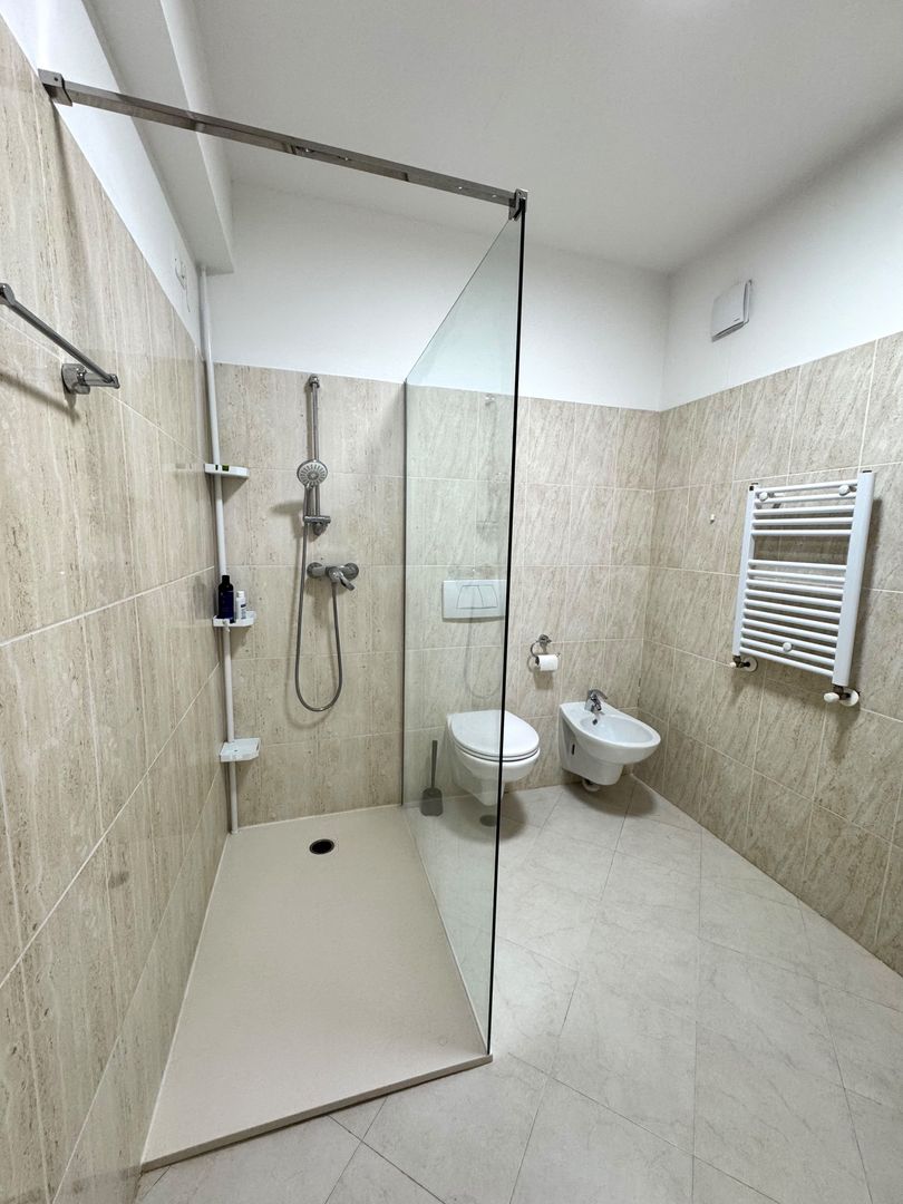 Apartament frumos și luminos cu 3 camere Torontal-Aradului - Poză 15