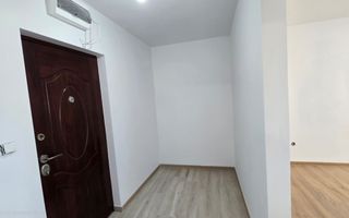De vânzare Apartament 2 camere Luceafărul Satu Mare - Poză 2