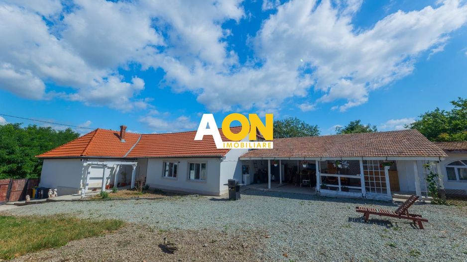 Casa 4 camere, 1968mp teren, Limba - Poză 1