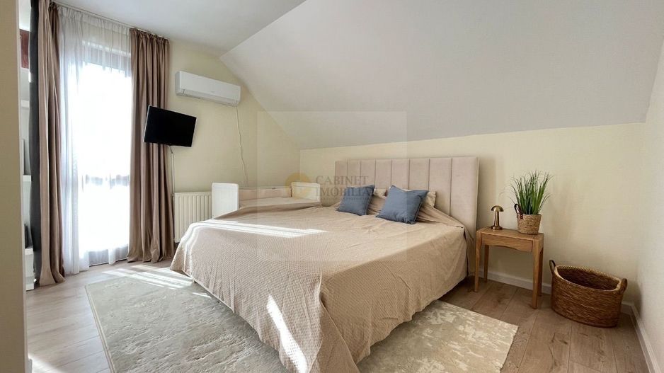 Pipera, Vila Premium 4-5 Camere, Renovată și Mobilată | Garaj + Terasa - Poză 5