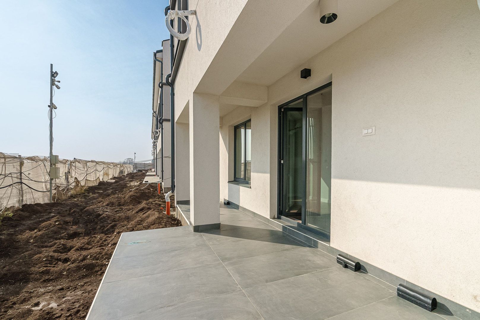 Complex case finalizate str Tiparnitei Sos Giurgiului Dedeman Sector 5 - Poză 3