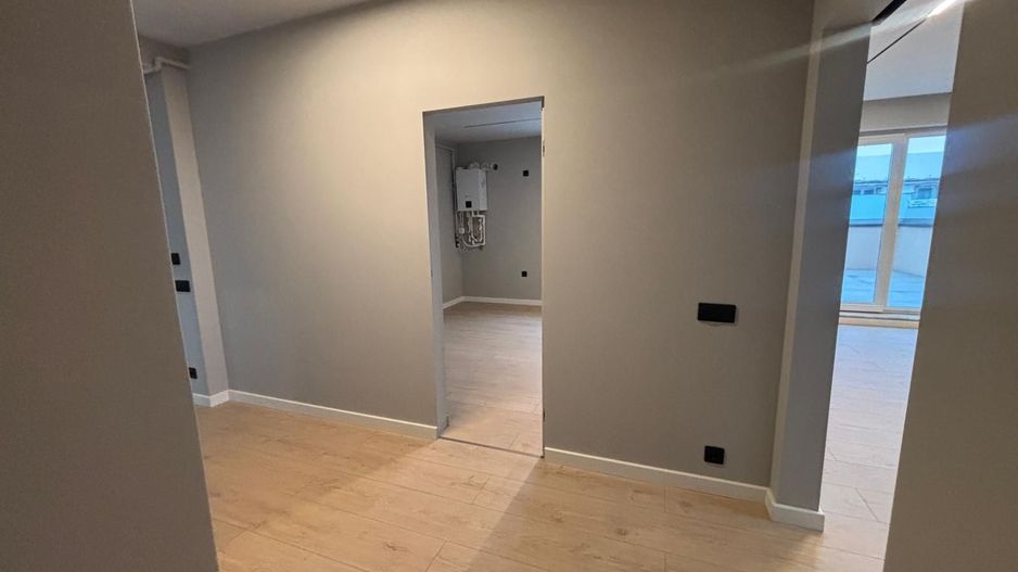 Penthouse cu 2 TERASE de 200 mp in SIBIU - Poză 1